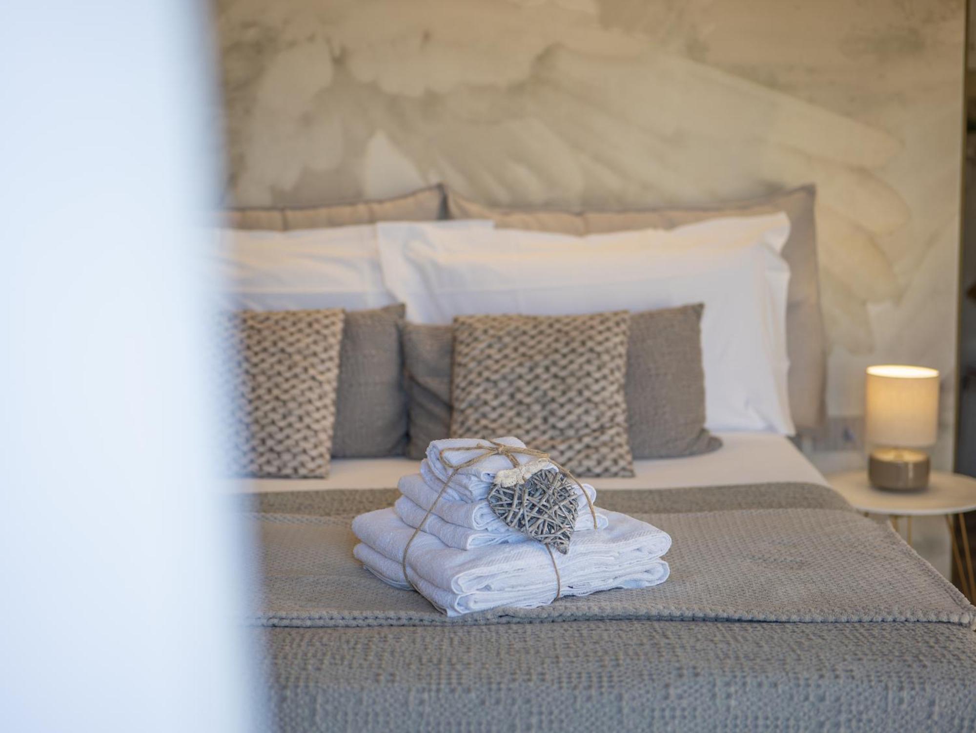 Agriturismo Terre Degli Angeli Пиетра Лигуре Екстериор снимка
