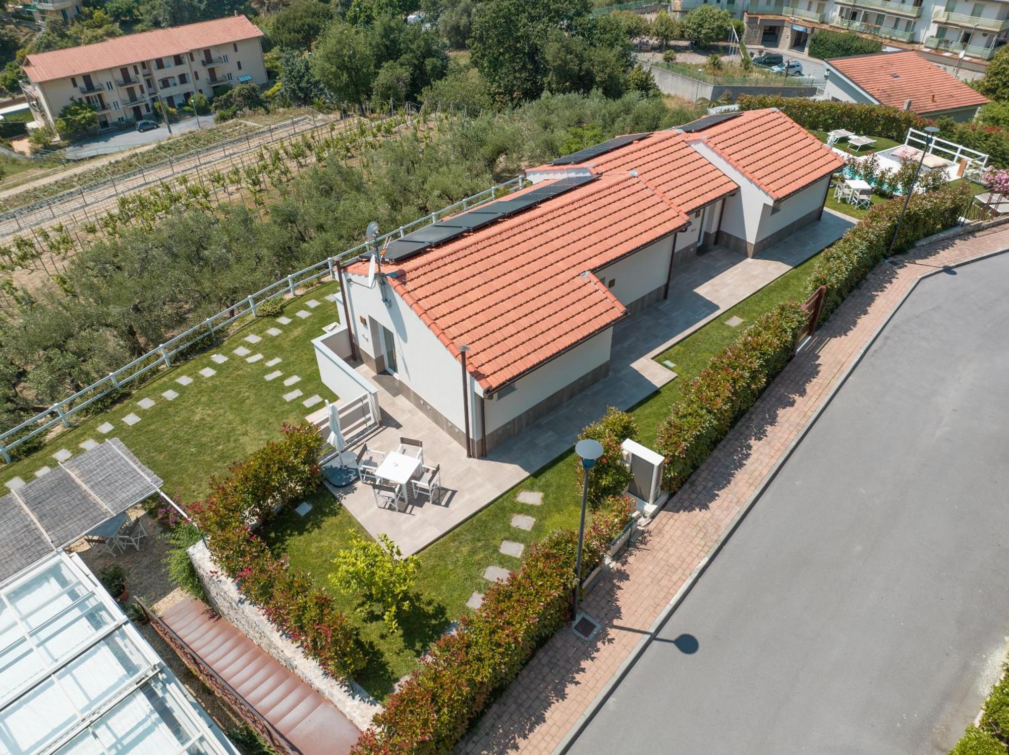 Agriturismo Terre Degli Angeli Пиетра Лигуре Екстериор снимка