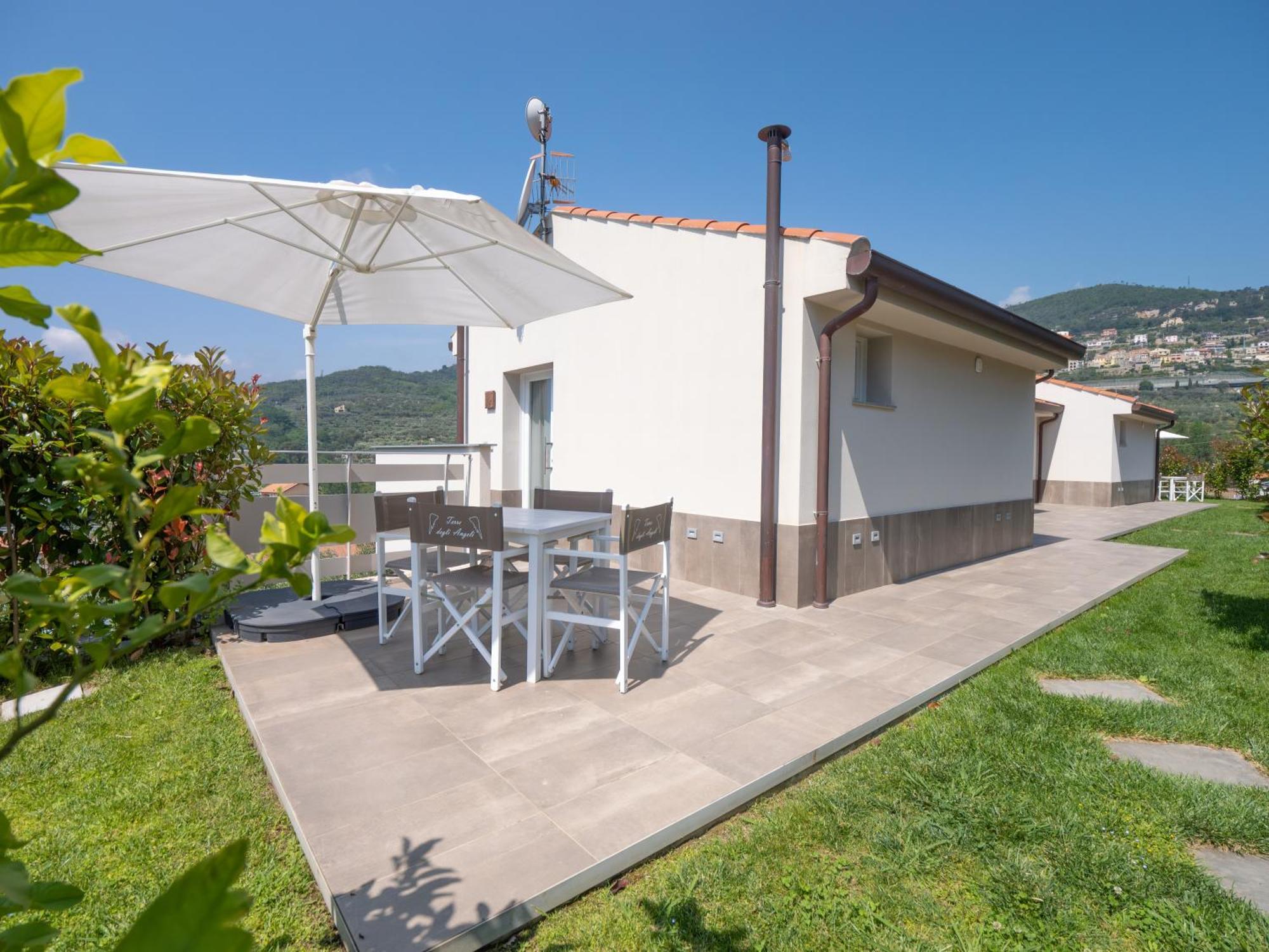 Agriturismo Terre Degli Angeli Пиетра Лигуре Екстериор снимка