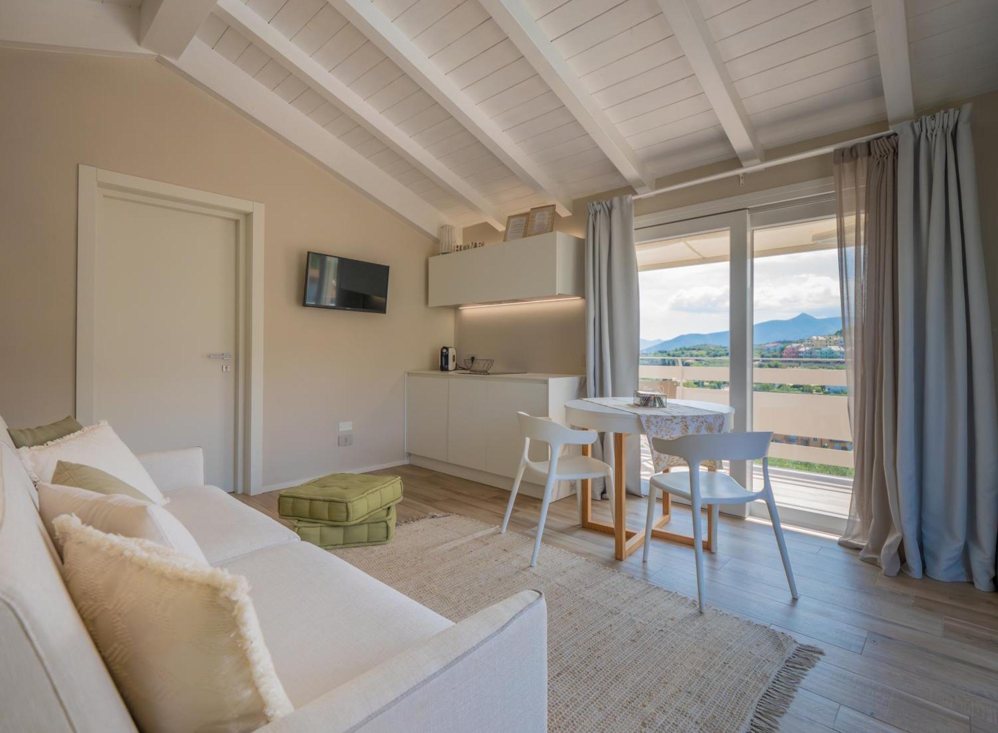 Agriturismo Terre Degli Angeli Пиетра Лигуре Екстериор снимка