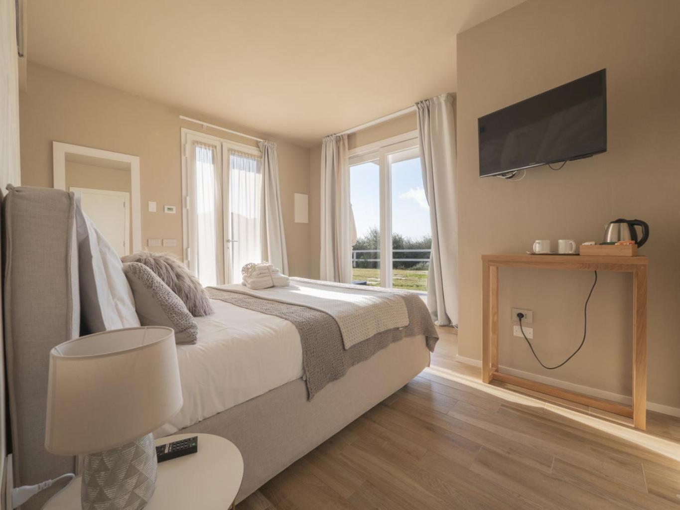 Agriturismo Terre Degli Angeli Пиетра Лигуре Екстериор снимка