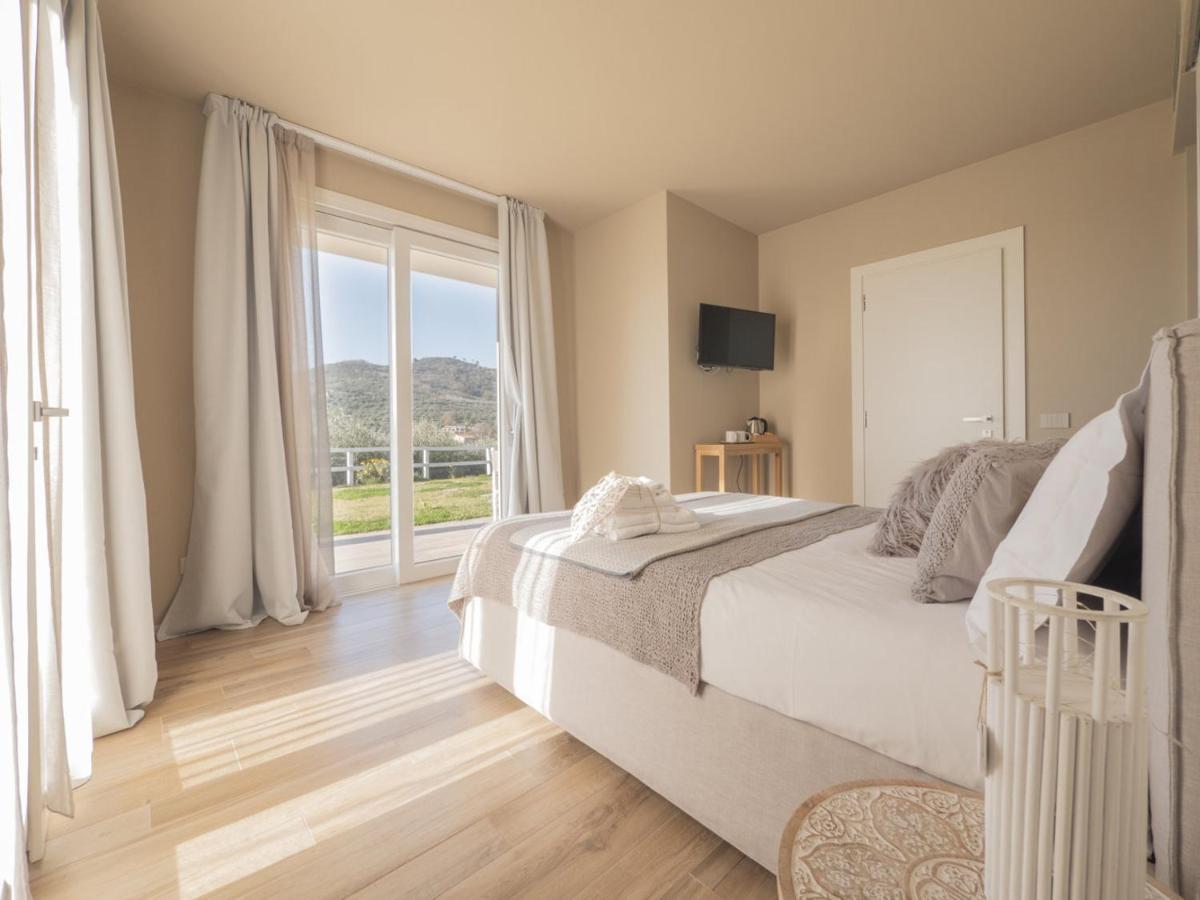 Agriturismo Terre Degli Angeli Пиетра Лигуре Екстериор снимка